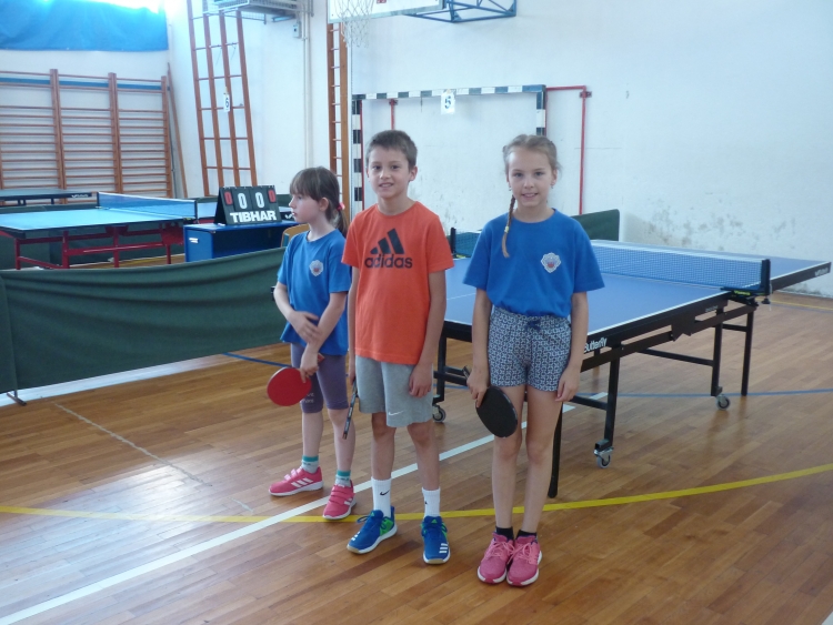 Mladi igrači Stolnoteniskog kluba Požega nastupili na turniru u Slavonskom Brodu