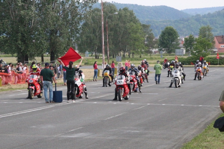 Proteklog vikenda na požeškoj Glavici održano otvoreno prvenstvo Hrvatske u cestovnim moto utrkama