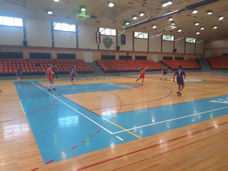 Djevojke Katoličke gimnazije najbolje u futsalu na županijskom natjecanju srednjih škola