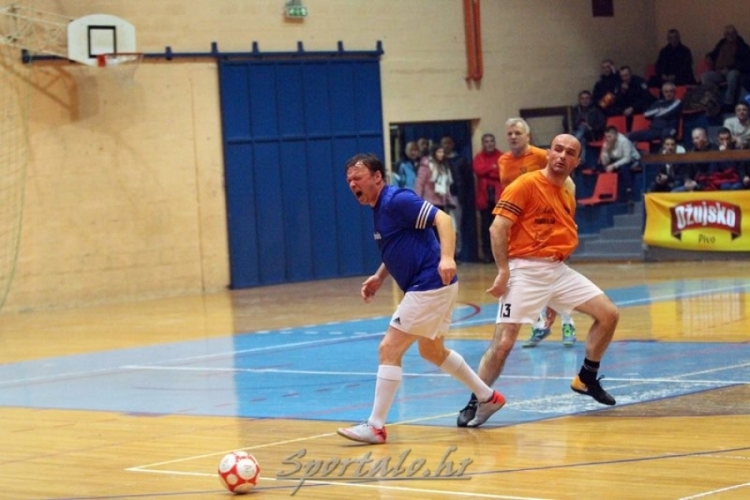U nedjelju, 20. 10. 2019. igraju se utakmice 1. kola Malonogometne lige veterana Požega - sezona 2019./2020.
