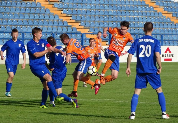 Slavonija odigrala neodlučeno u Varaždinu kod Varteksa u 25. kolu 3. Hrvatske nogometne lige - Istok
